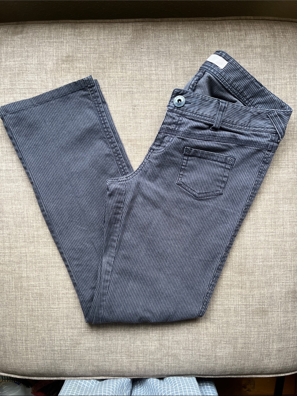 Smart Set Low Rise Gray Pin Stripe Pants Boot Cut 9